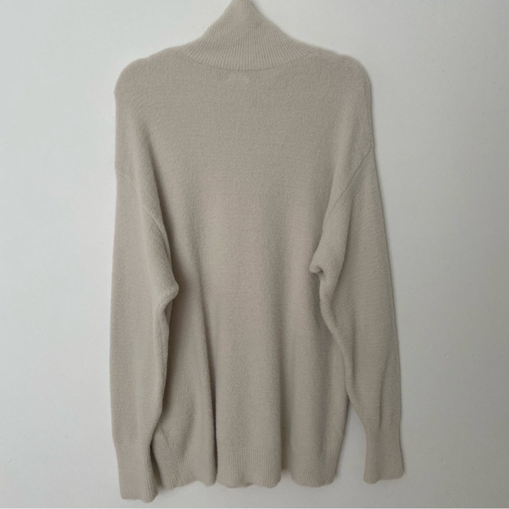 Aritzia Wilfred Free Hush Knit Turtleneck Sweater in Cream - Picture 8 of 10
